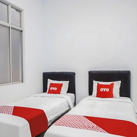 OYO 91627 Wika Wiki Homestay Medan Luaran gambar