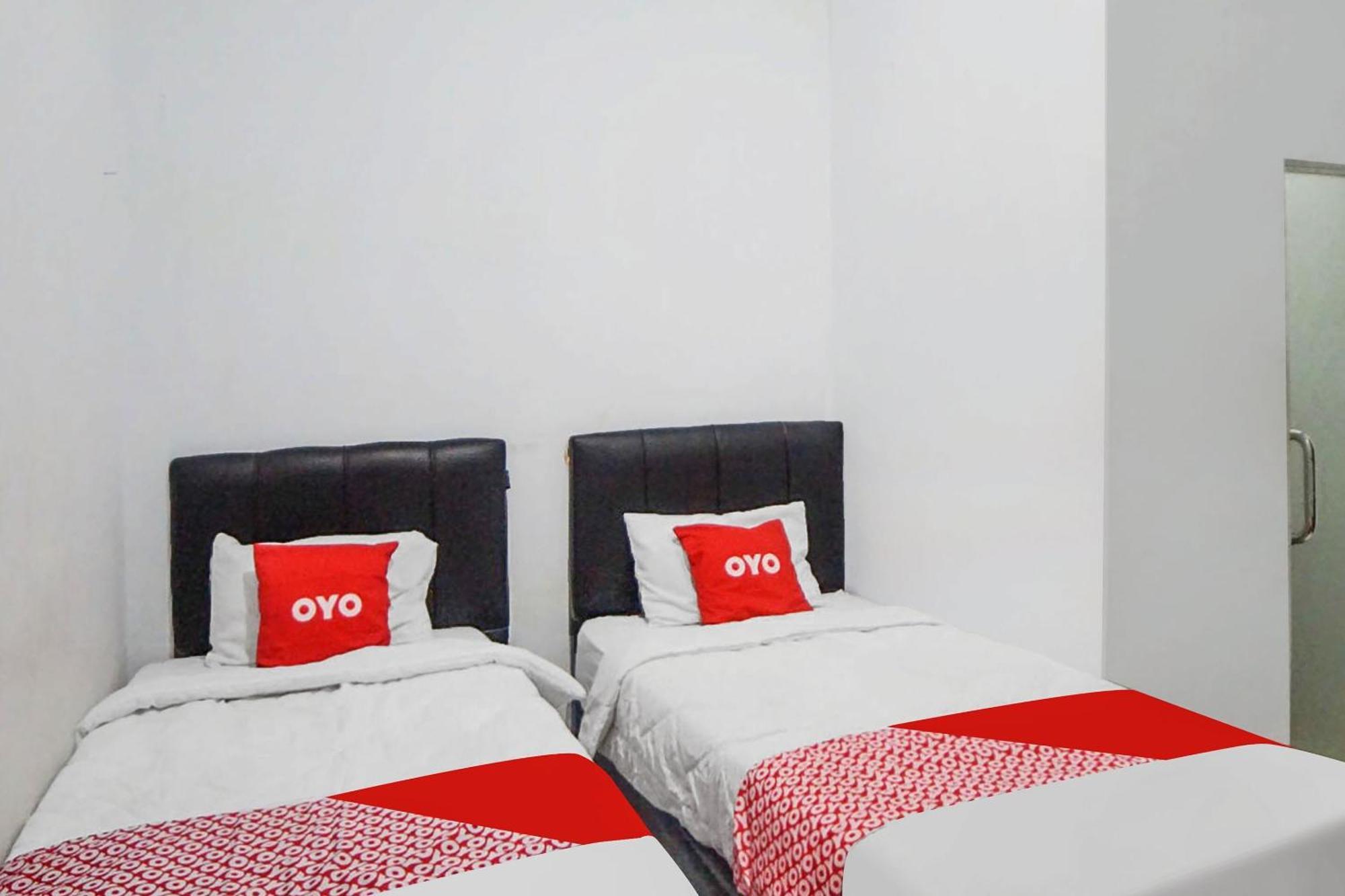 OYO 91627 Wika Wiki Homestay Medan Luaran gambar