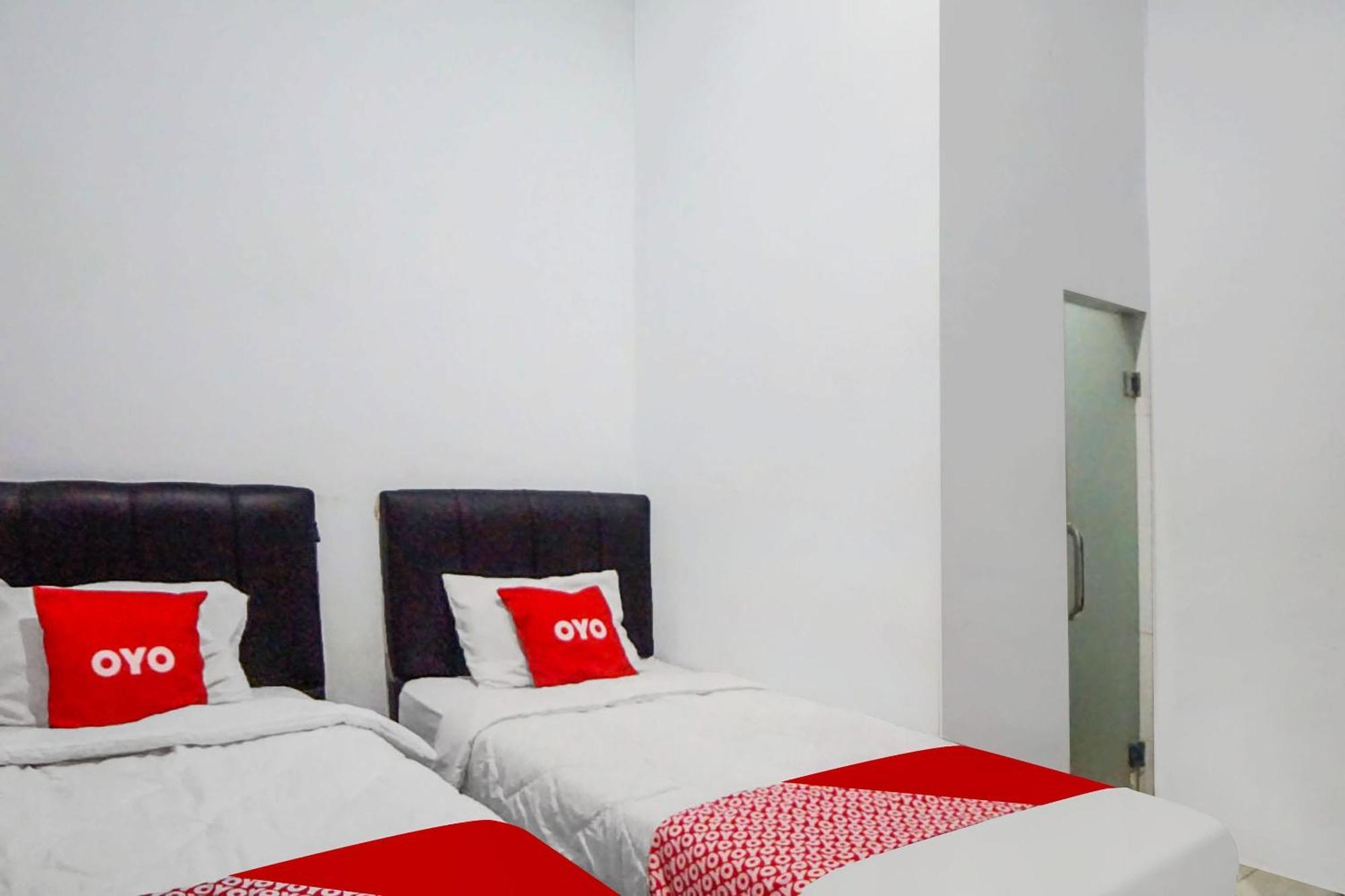 OYO 91627 Wika Wiki Homestay Medan Luaran gambar