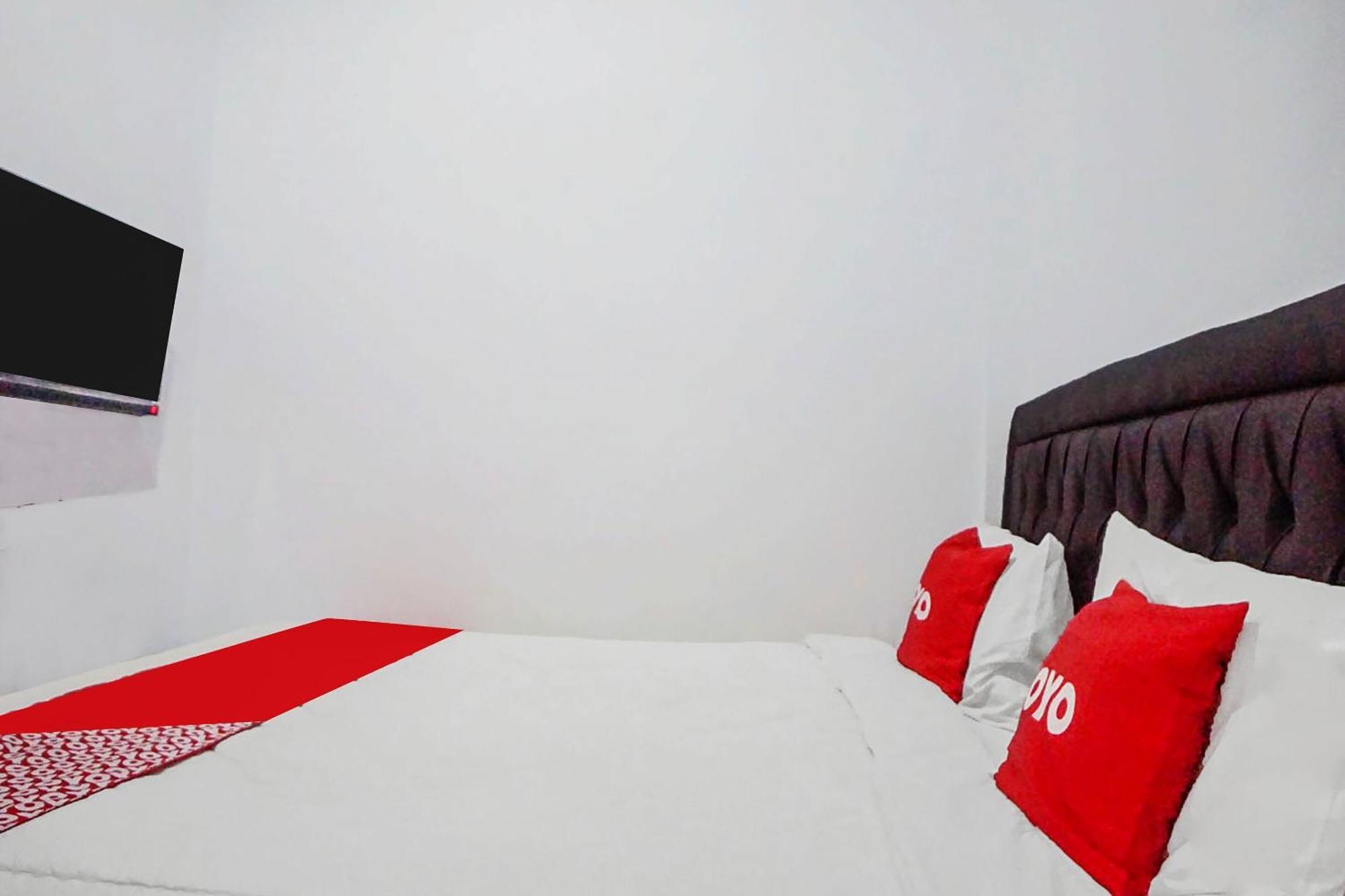 OYO 91627 Wika Wiki Homestay Medan Luaran gambar